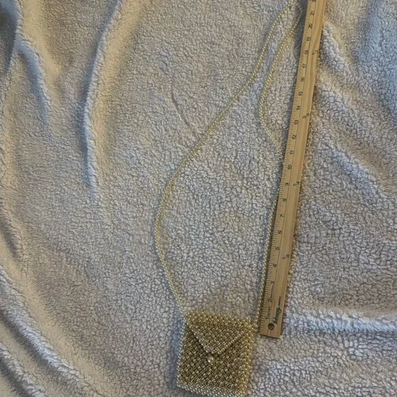 Pearl Micro crossbody bag - Picture 6 of 9